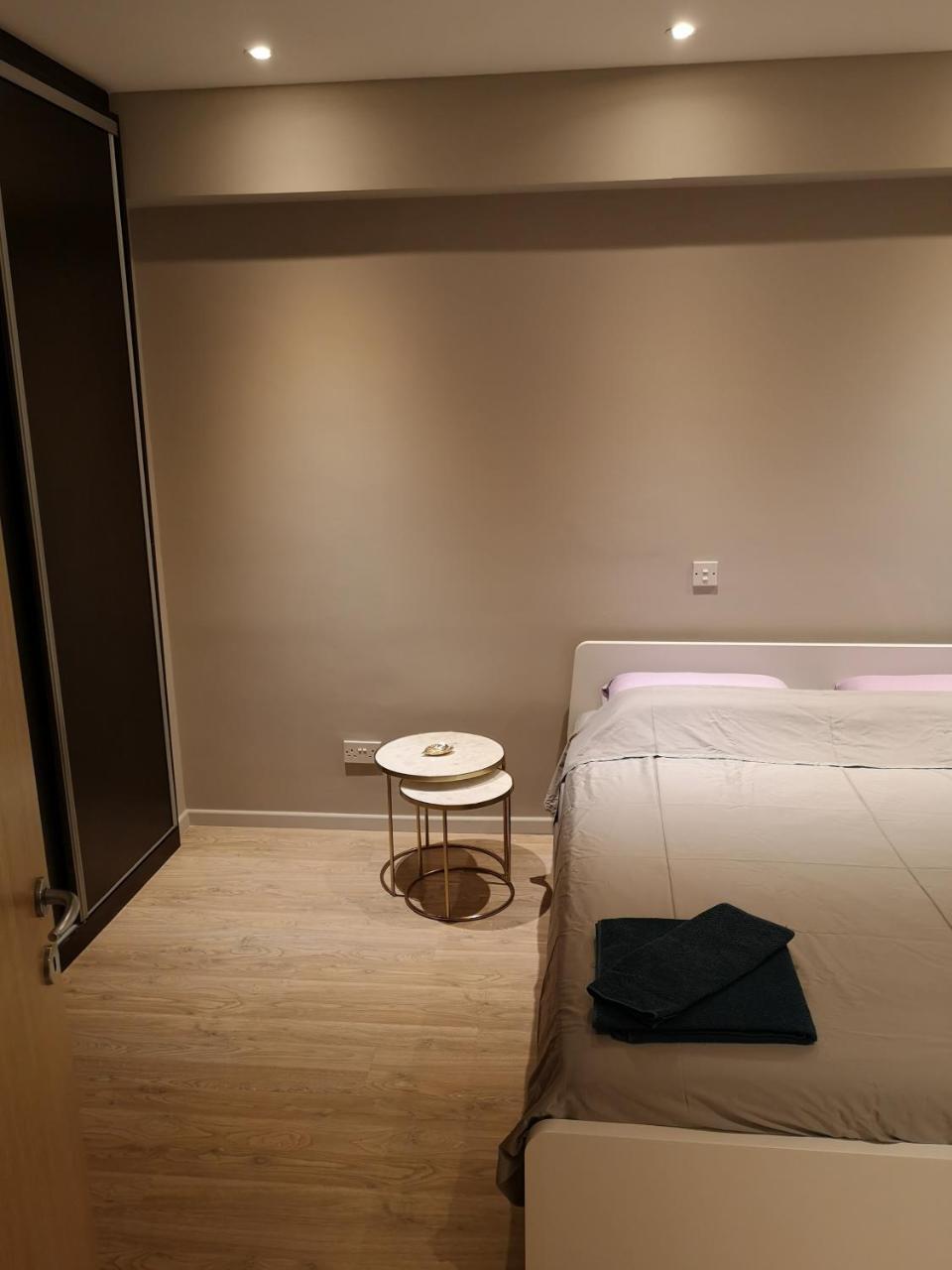 Beachfront Amazing New Apartment 레메소스 외부 사진