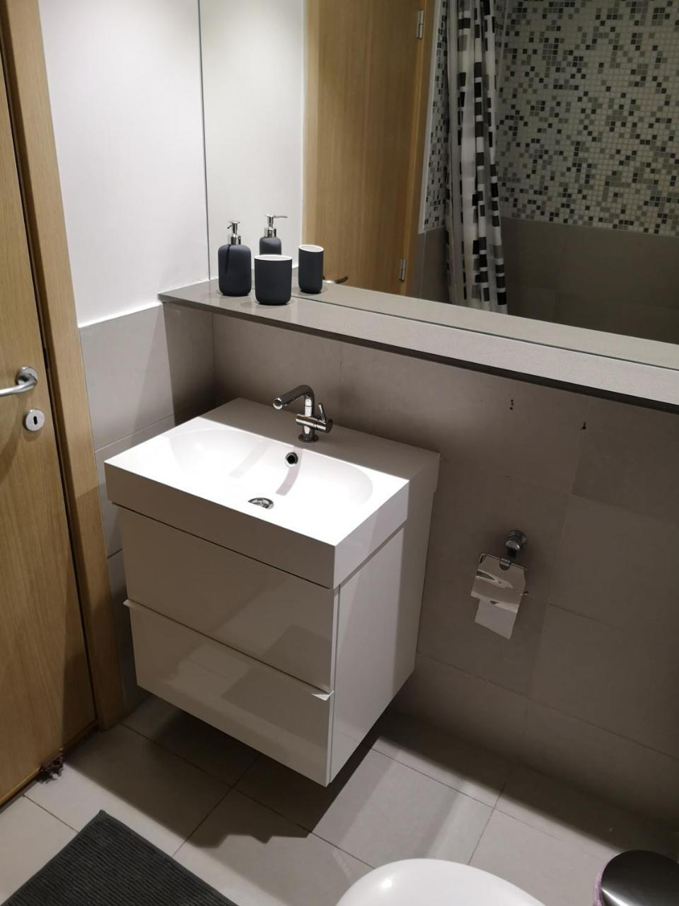 Beachfront Amazing New Apartment 레메소스 외부 사진