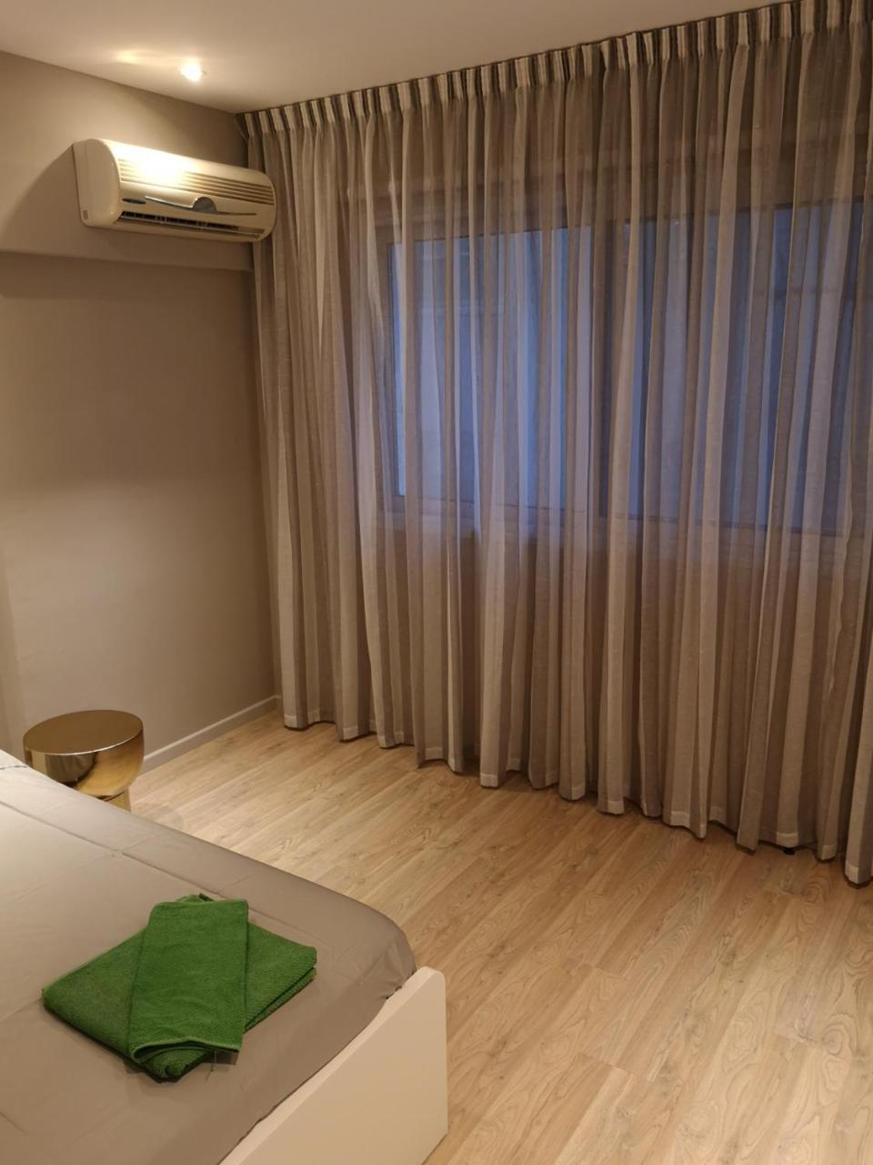 Beachfront Amazing New Apartment 레메소스 외부 사진